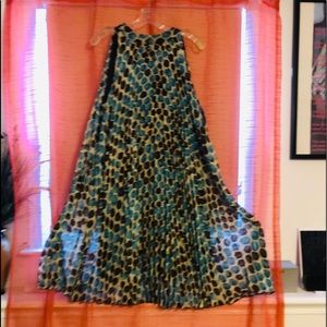 Pleated sleeveless dress